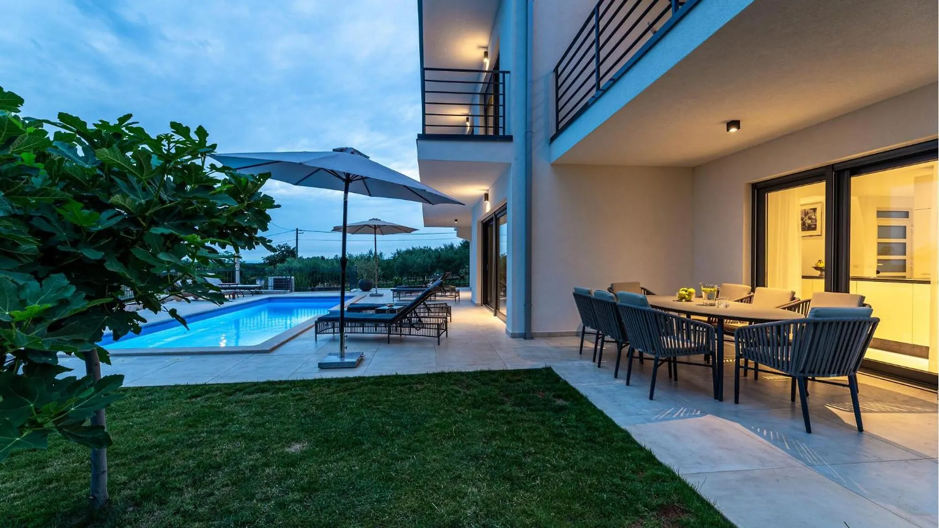 Nice Home In Gamboci With Outdoor Swimming Pool
